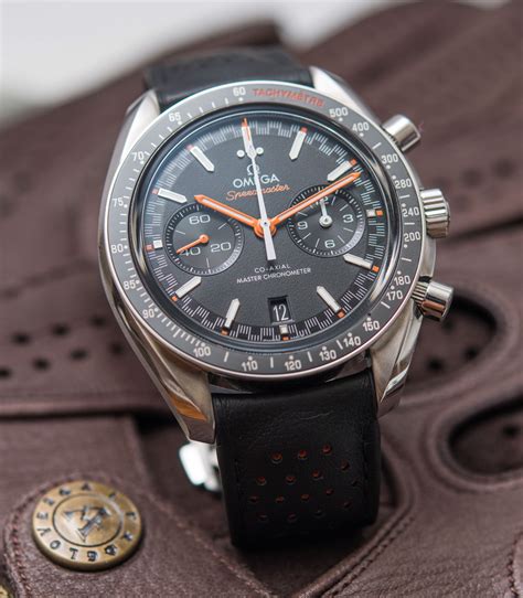 Omega Speedmaster racing master